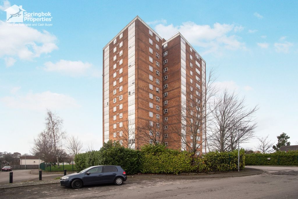 Property photo 1 of 10 Front View