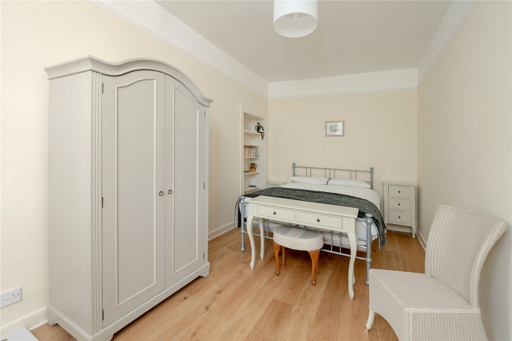 Additional image 10 of 2 bed flat for saleMoray Place, New Town, Edinburgh EH3