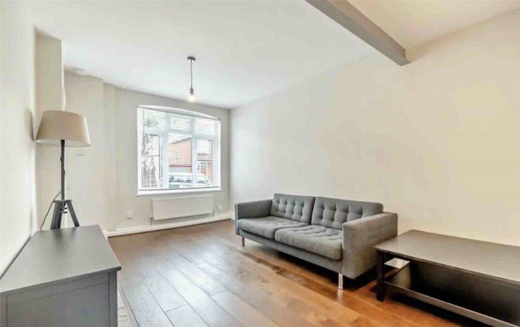 Property photo 3 of 10 Picture No. 07