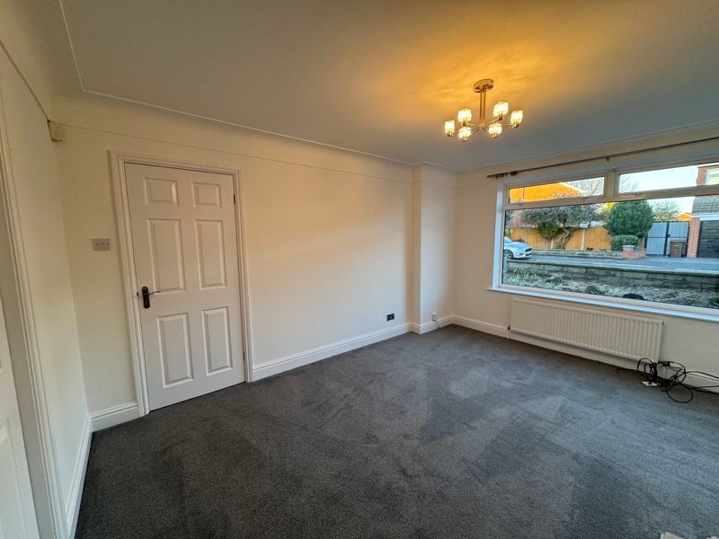 Property photo 3 of 21 Photo 4