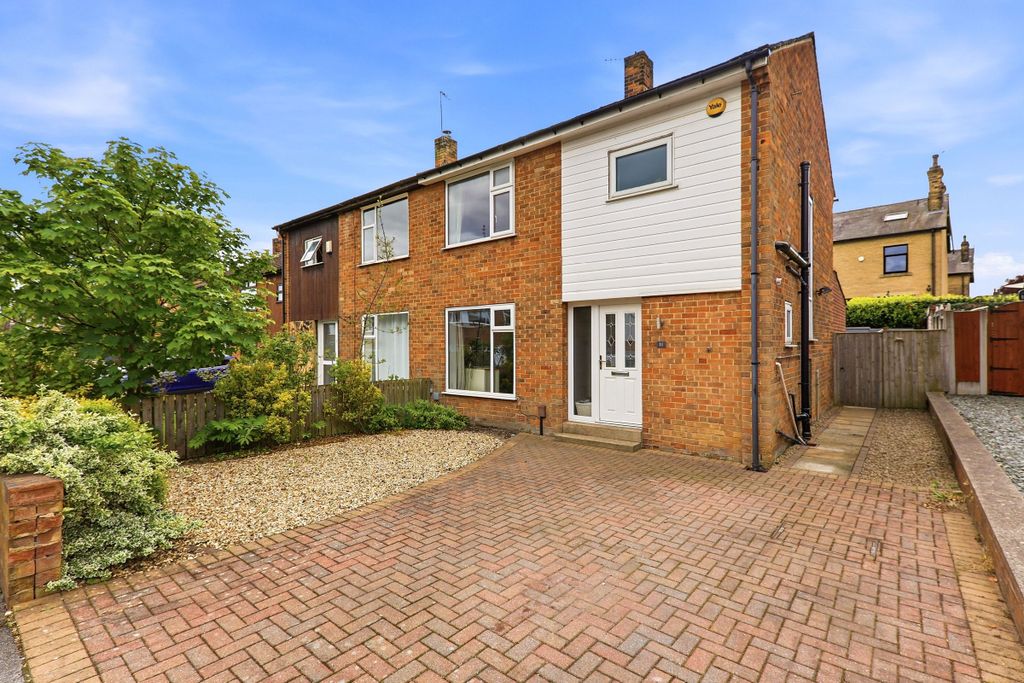 Property photo 1 of 25