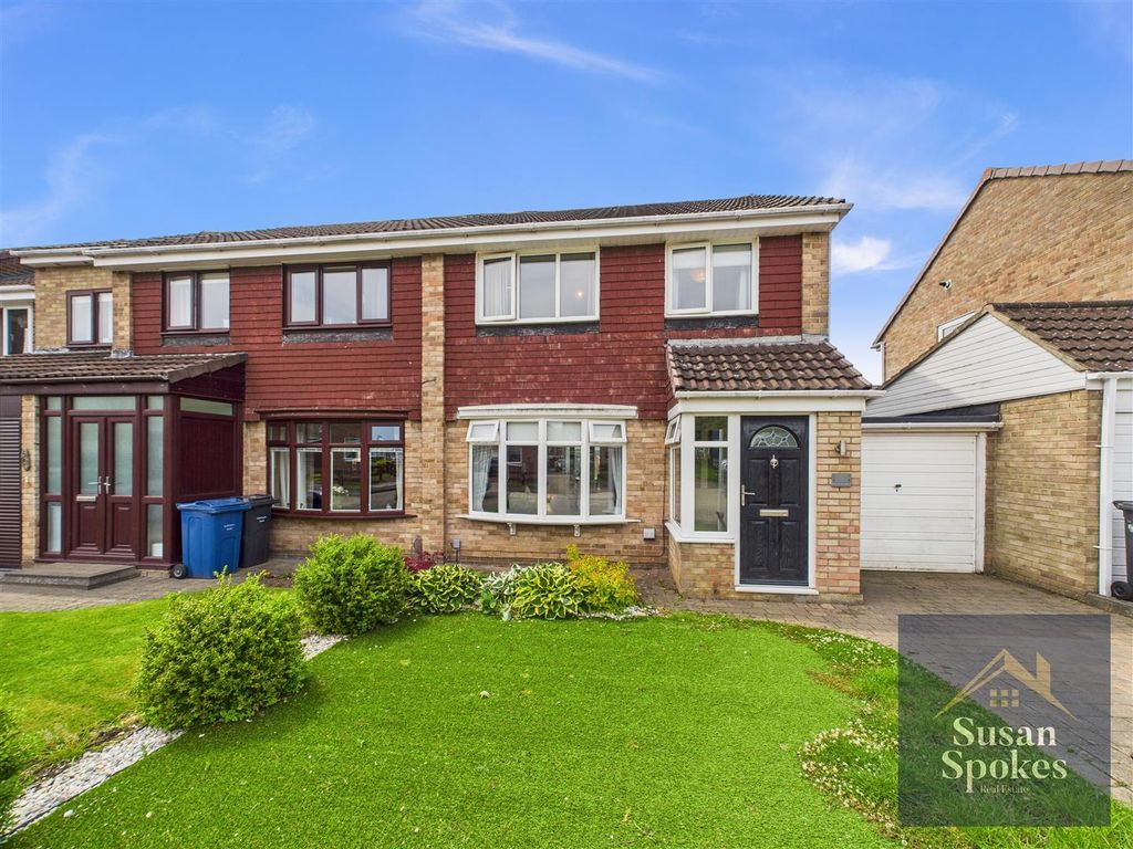 Property photo 1 of 20 Cam01858G0-Pr0132-Still020.Jpg
