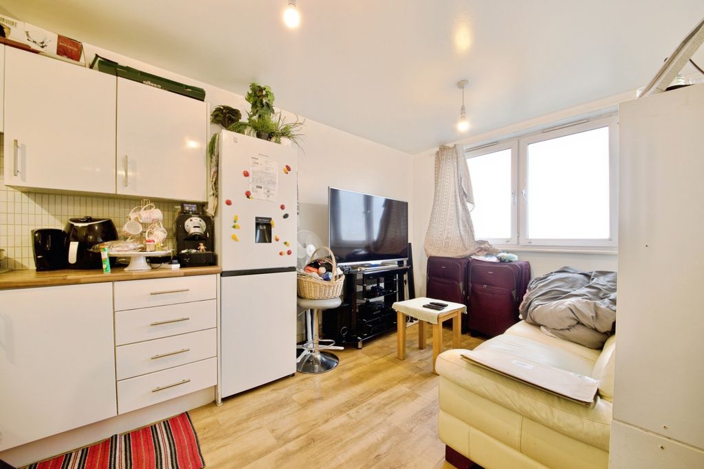 Property photo 2 of 15 Open Plan Living