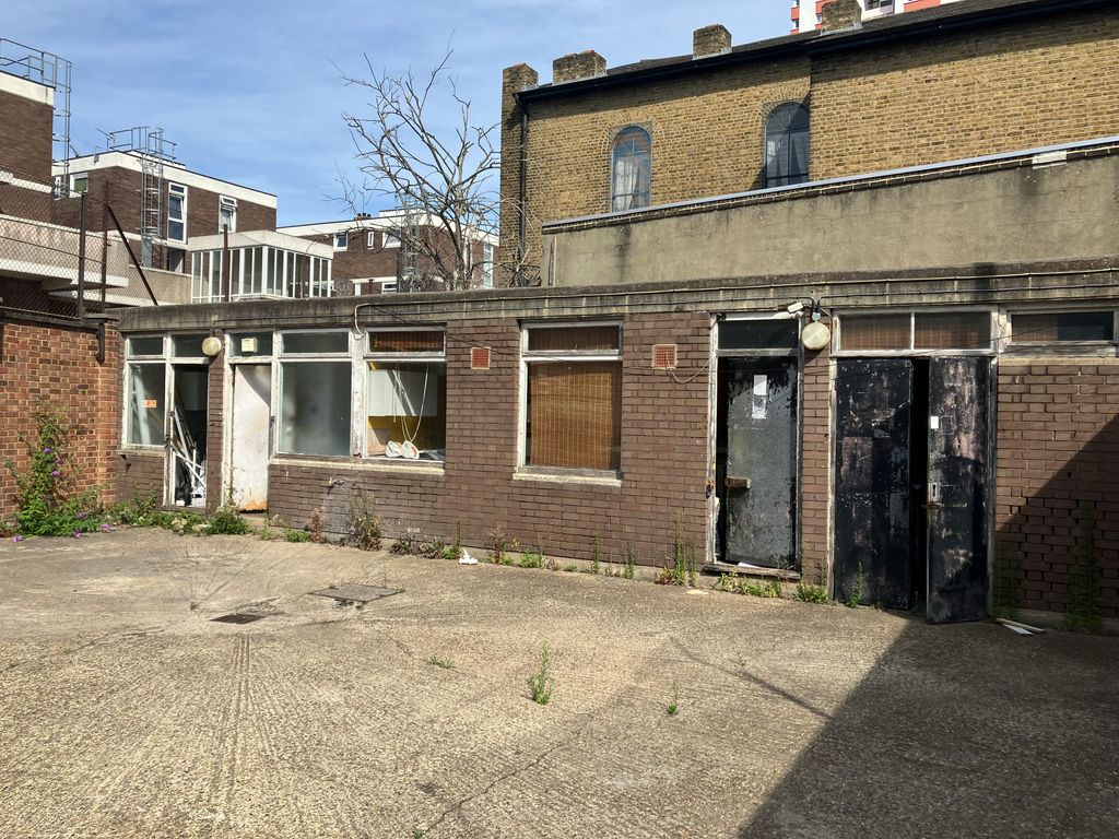 Property photo 3 of 4 Img_1106.Jpg