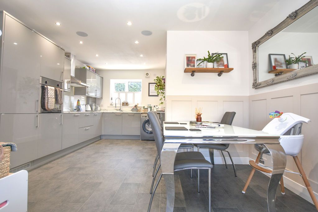 Property photo 3 of 20 Photo 3