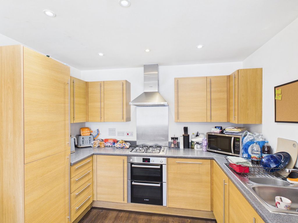 Property photo 2 of 8