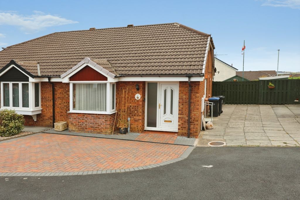Property photo 1 of 11 Pbox-Img.Jpg