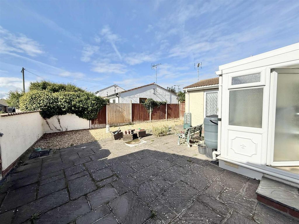 Property photo 2 of 14 6E66F6F3-59c3-4B47-9Cf9-87Bdfcb95B34.Jpg