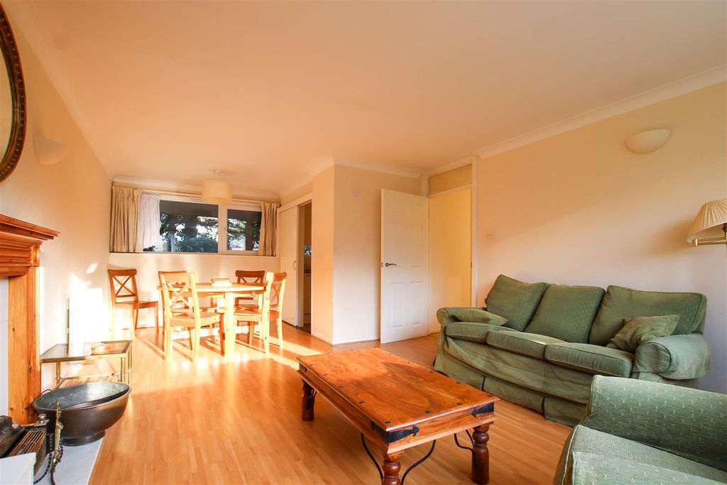 Property photo 2 of 15 Img_3800.Jpg