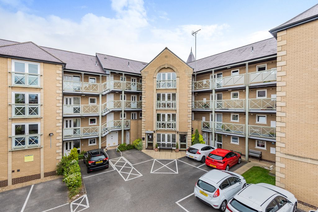 Property photo 2 of 9 0 General