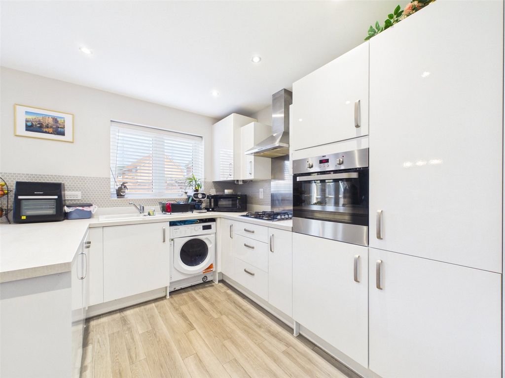 Property photo 3 of 13 Picture No. 06