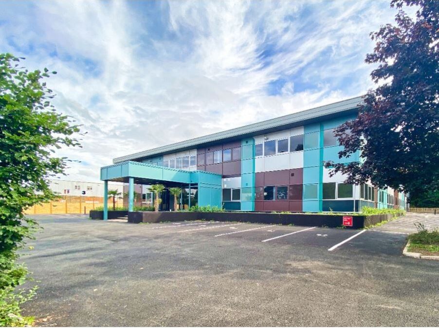 Property photo 1 of 7 1