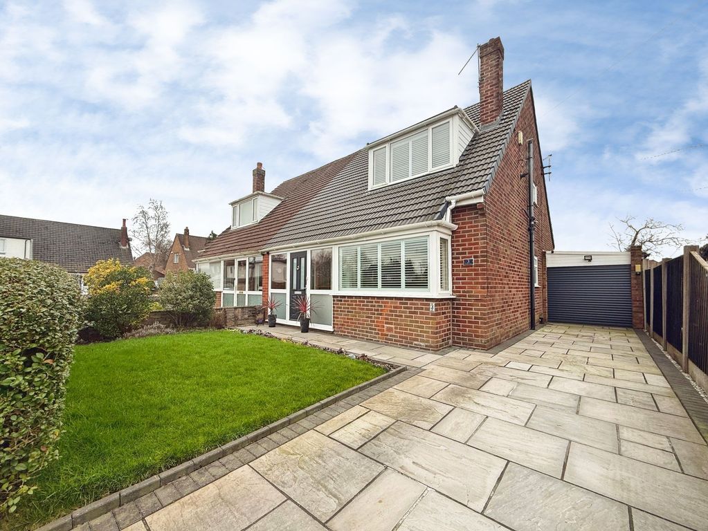 Property photo 1 of 32