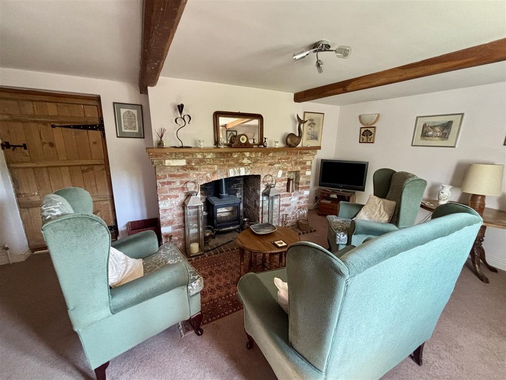 Property photo 2 of 9 Sitting Room