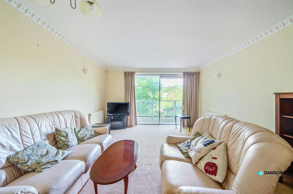 Property photo 3 of 25 480Be825-c924-4Ba7-B139-1d2c876352Aa.Jpg