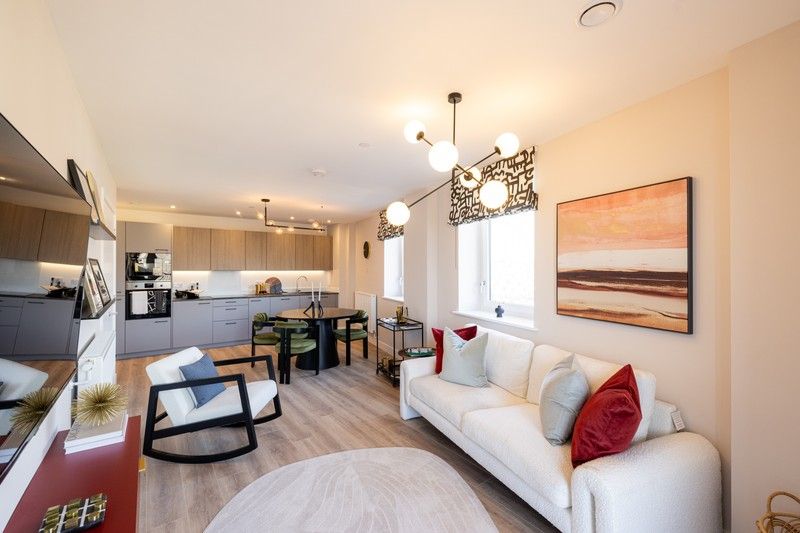 Property photo 2 of 11