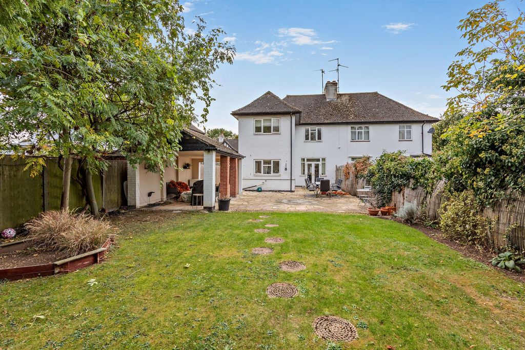 Property photo 2 of 14