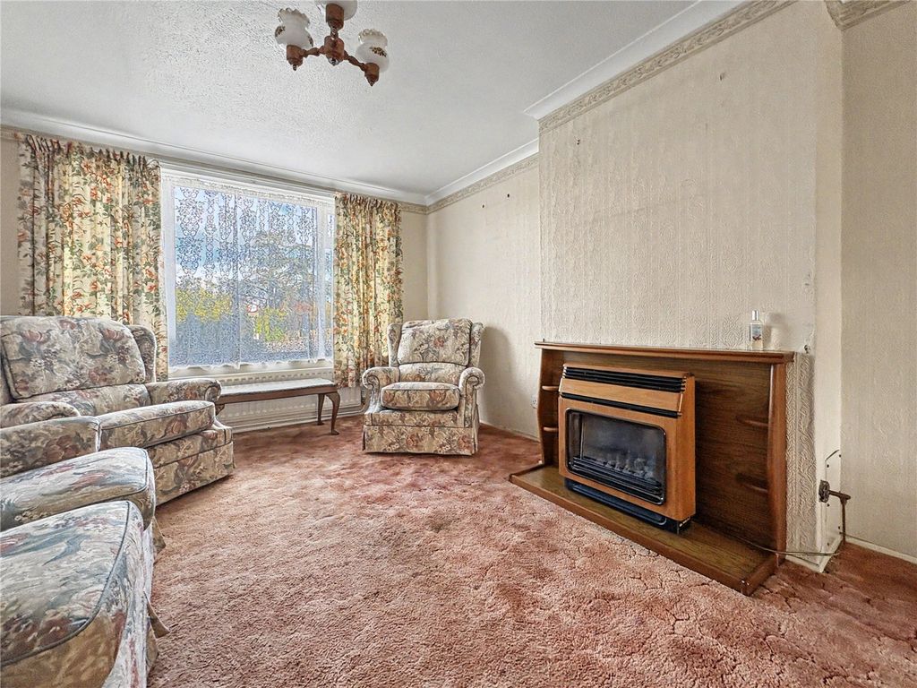 Property photo 2 of 14 Picture No. 05