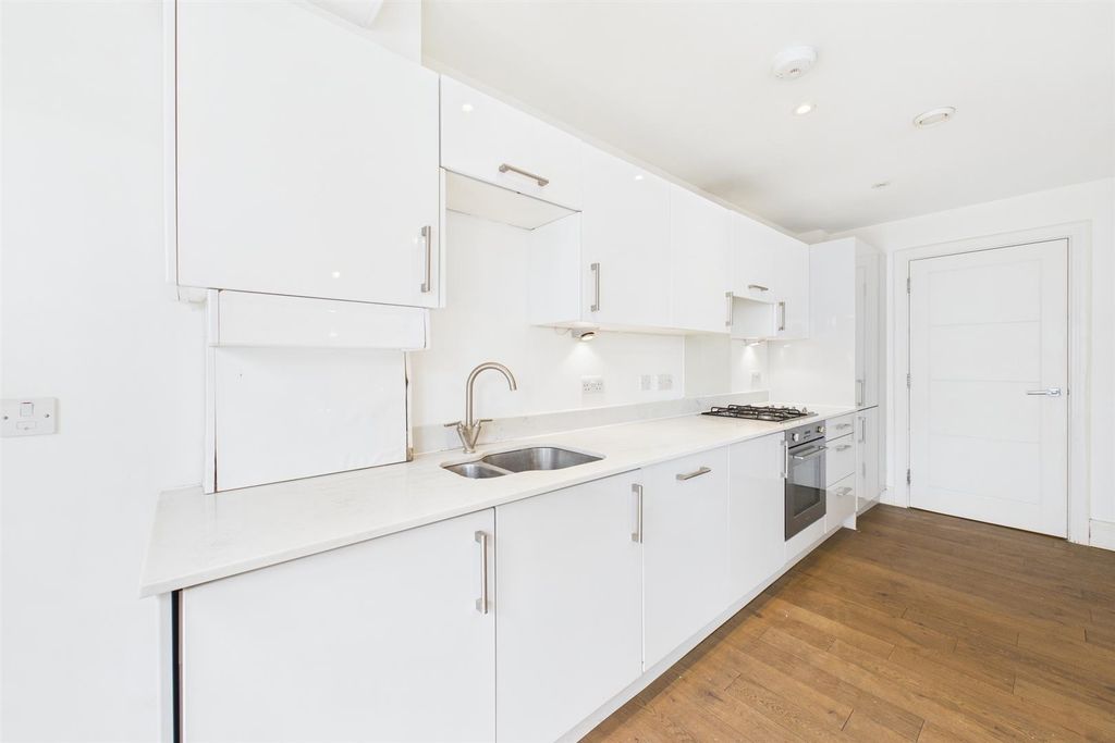 Property photo 1 of 5 2.Jpg