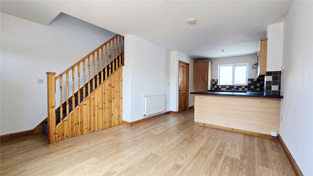 Property photo 3 of 13 Picture No. 20