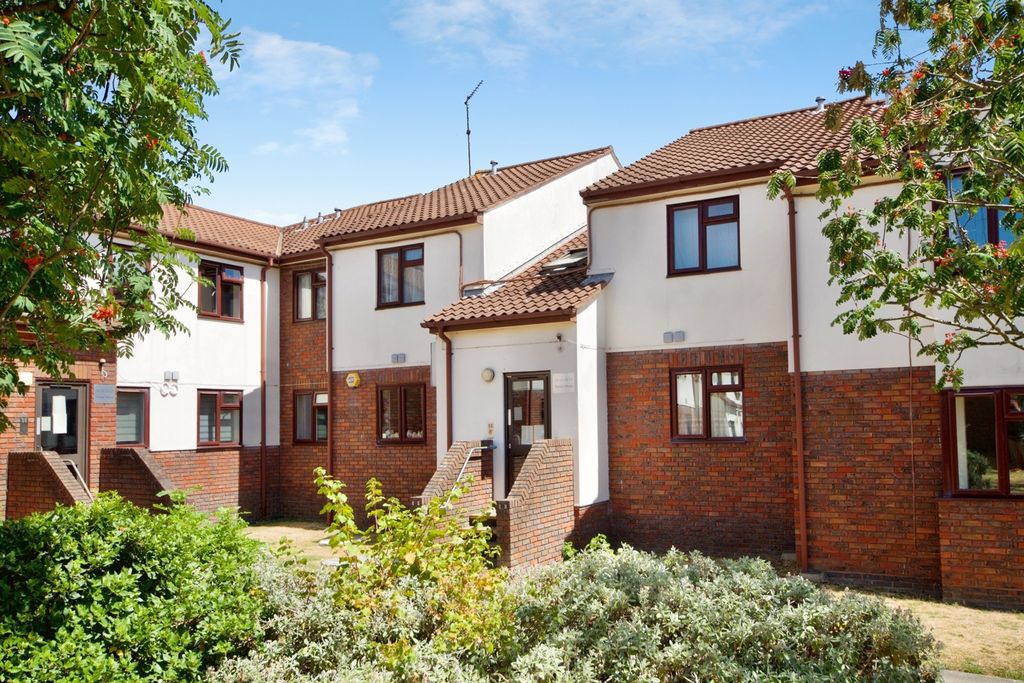 Property photo 1 of 19 Pbox-Img.Jpg