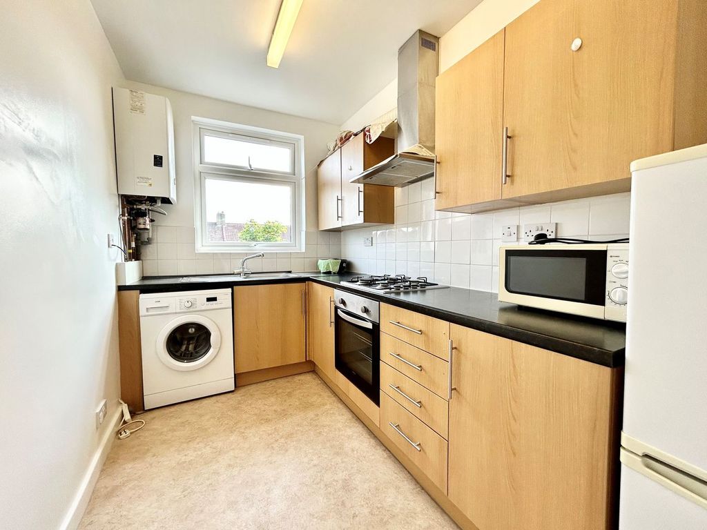 Property photo 1 of 4