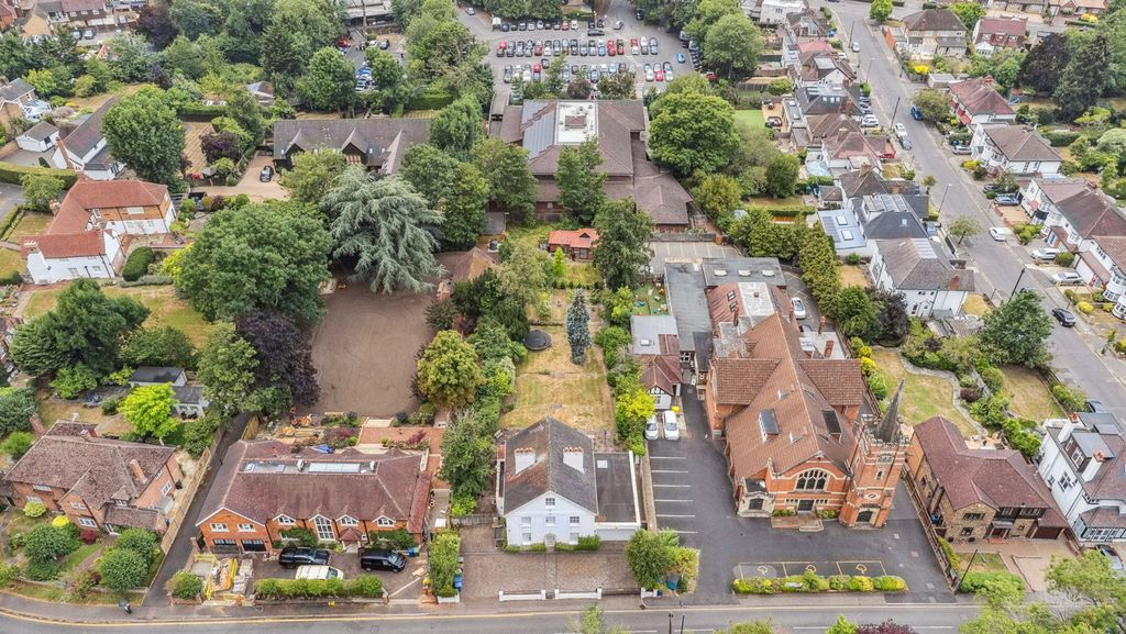Additional image 30 of 5 bed detached house for salePaines Lane, Pinner Village HA5