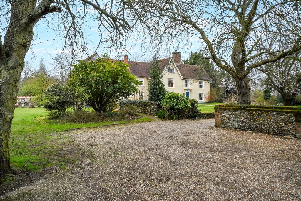 Property photo 1 of 17 Front