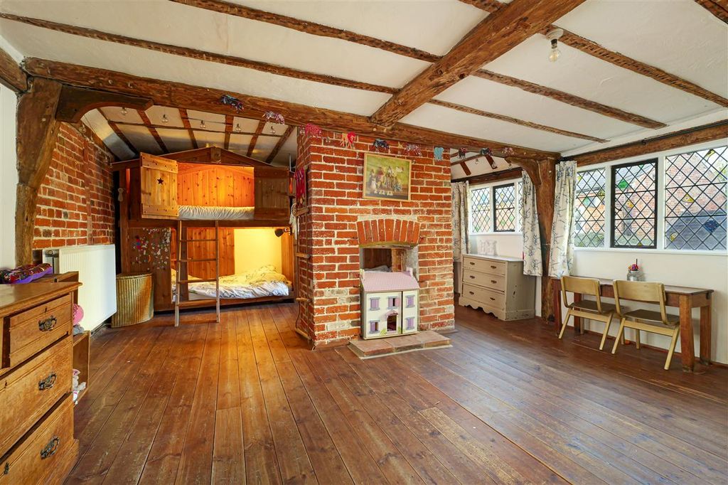 Property photo 1 of 32 Main Picture