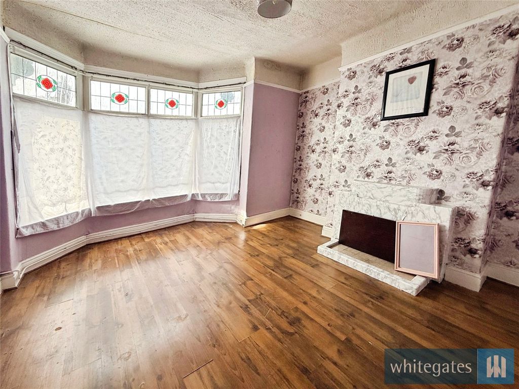 Property photo 3 of 21 Picture No. 13