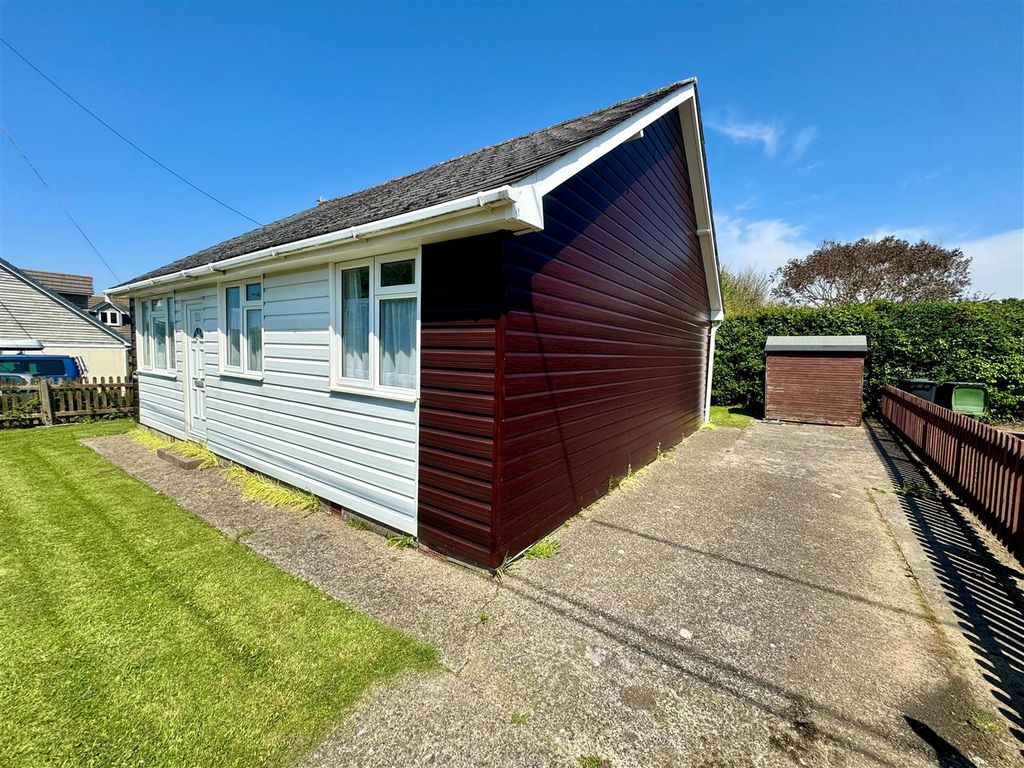 Property photo 1 of 16 B.Jpg