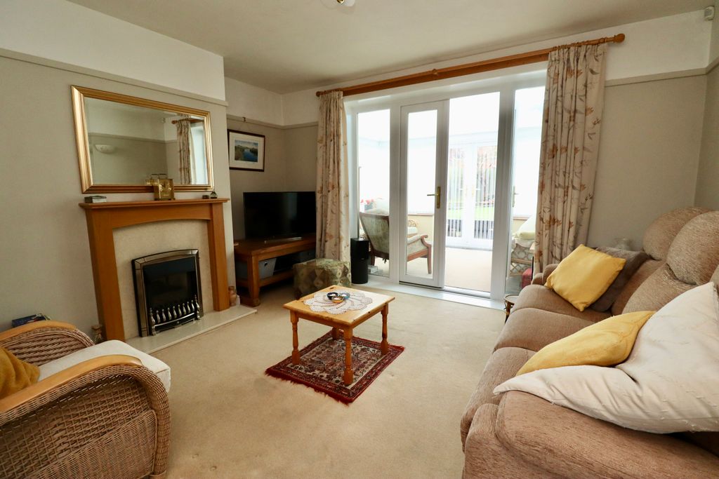 Property photo 3 of 19 Img_6505