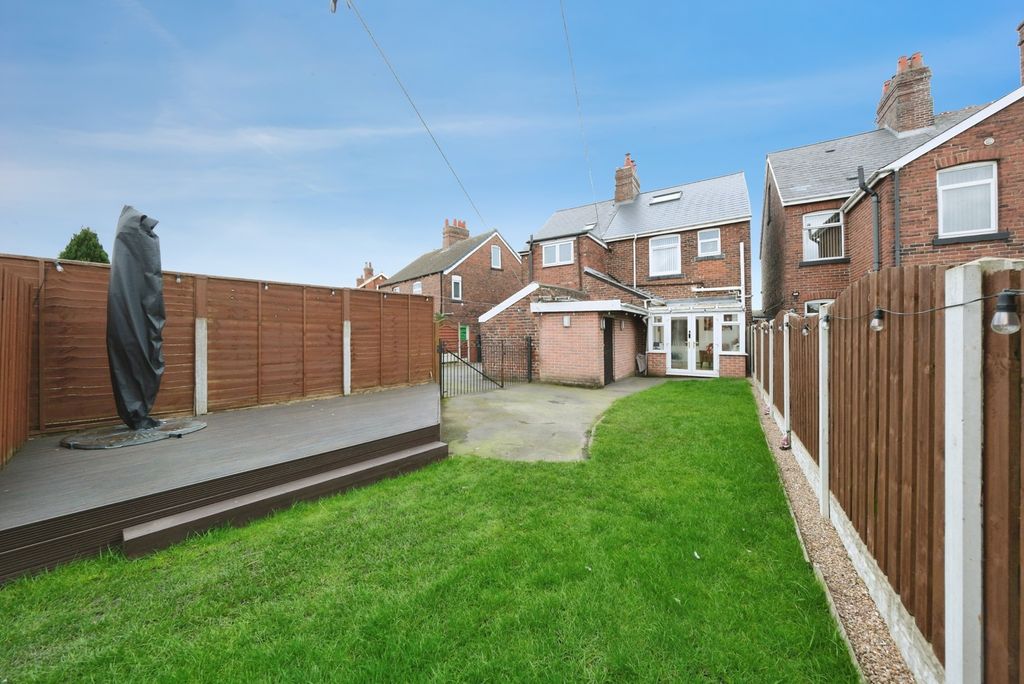 Property photo 3 of 19 Pbox-Img.Jpg
