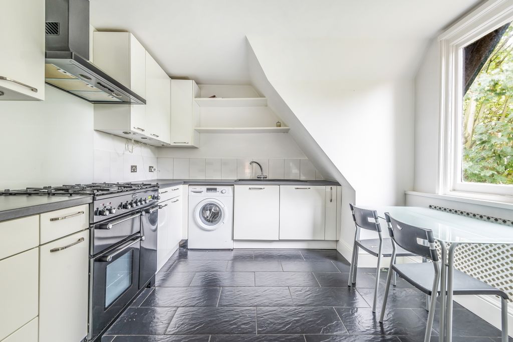 Property photo 3 of 5 532988 (4)