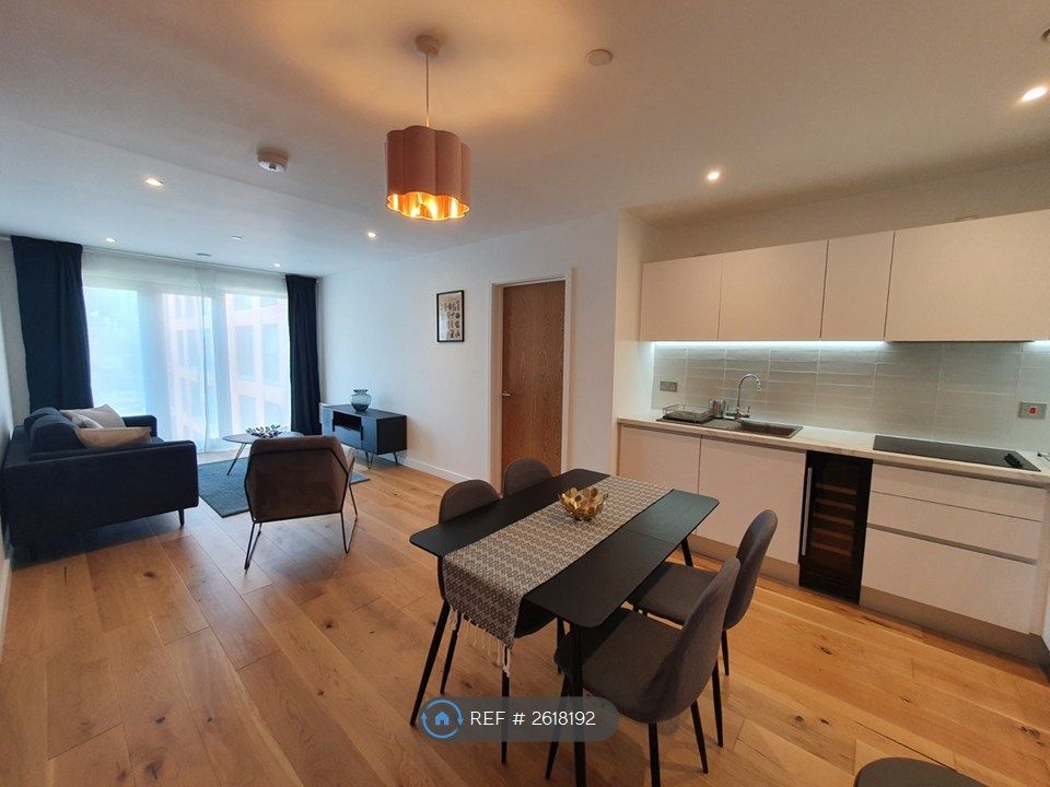 Property photo 2 of 19