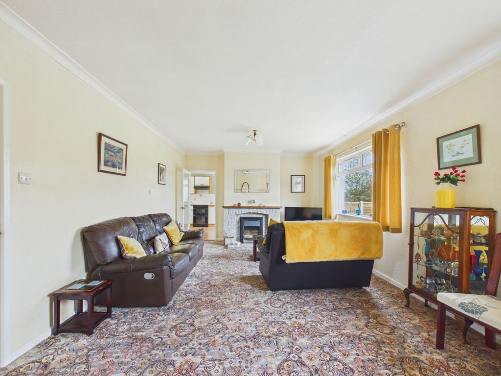 Property photo 2 of 22