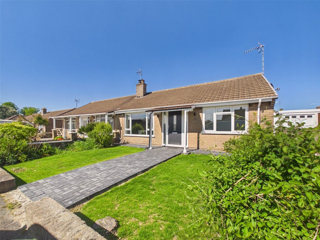Property photo 1 of 17 Picture No. 01
