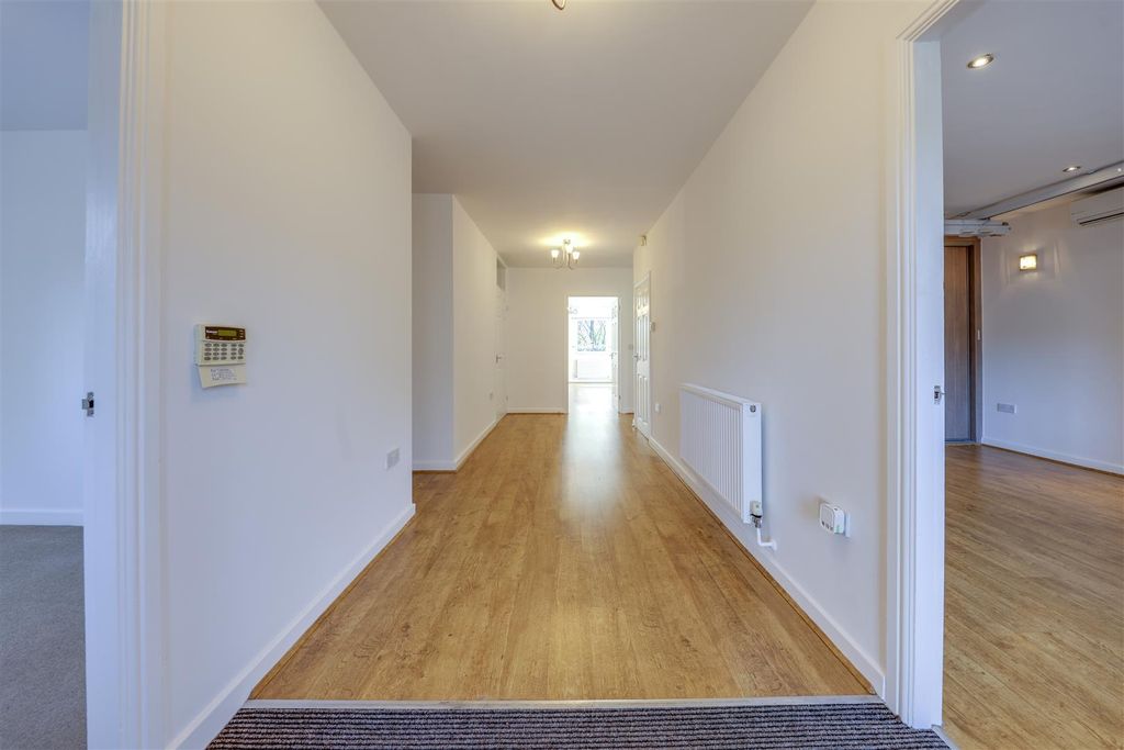 Property photo 2 of 29 Hallway Alt