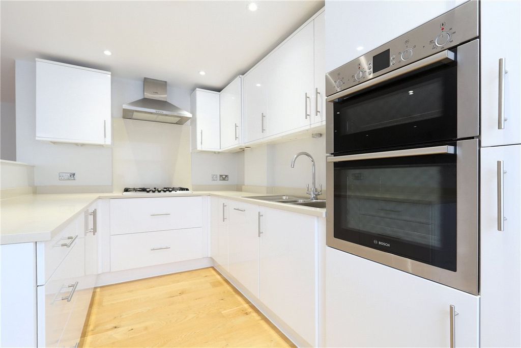 Property photo 1 of 9 Picture No. 06