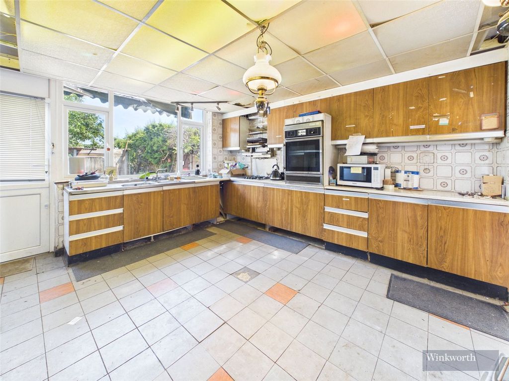 Property photo 2 of 16 Picture No. 41