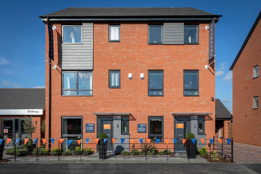 Property photo 2 of 17 Showhome Photography