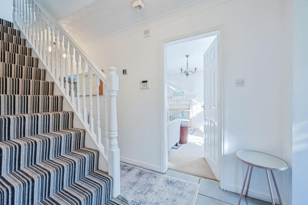 Property photo 3 of 30 23Orkneydrive-26.Jpg