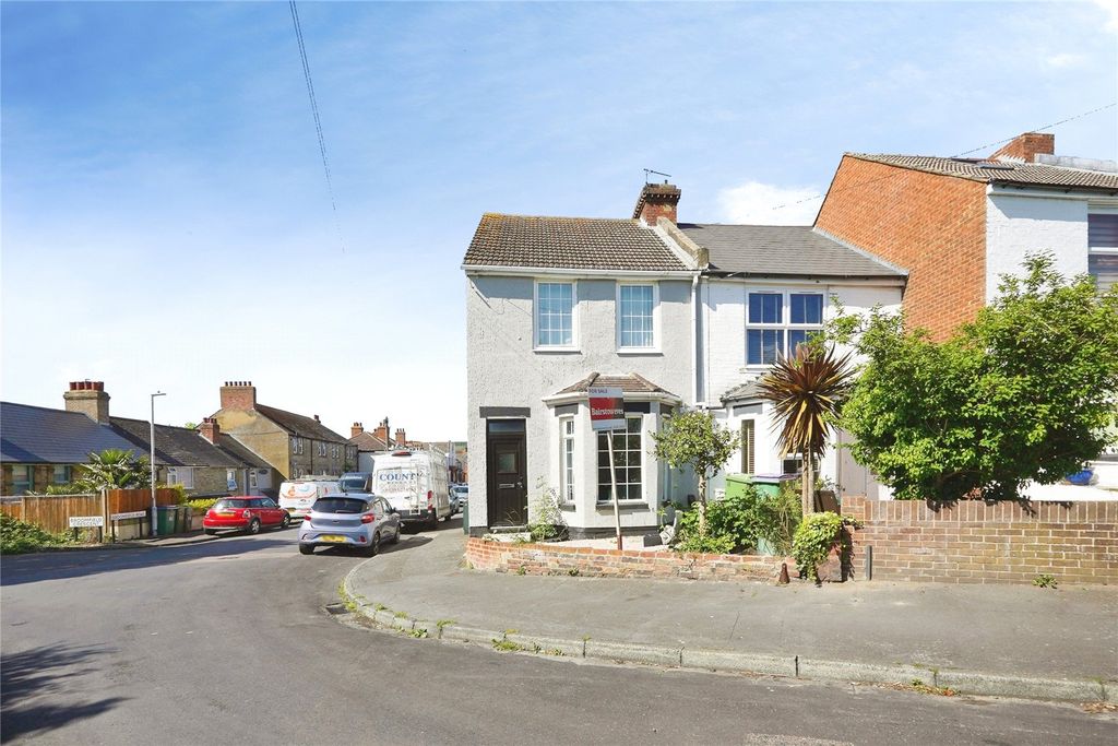Property photo 1 of 15 Picture No. 02