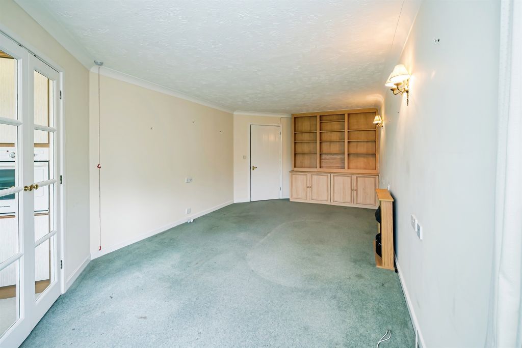 Property photo 3 of 9