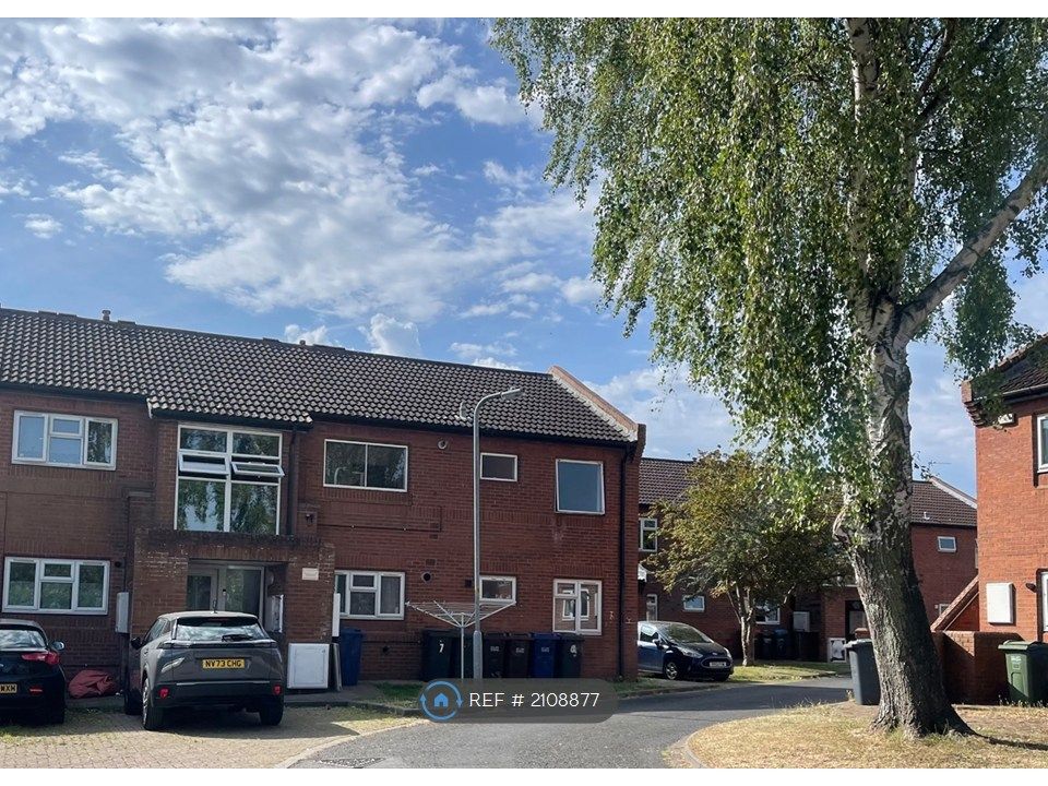 Property photo 2 of 33