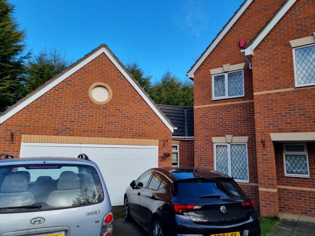 Property photo 1 of 24