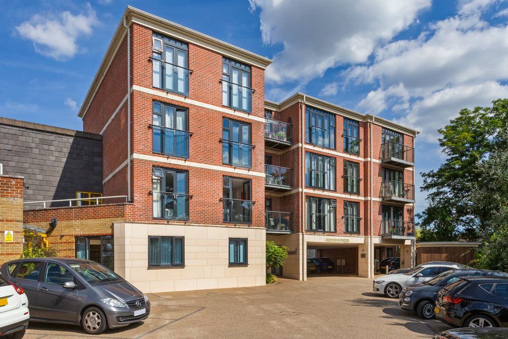 Property photo 1 of 7 Exterior