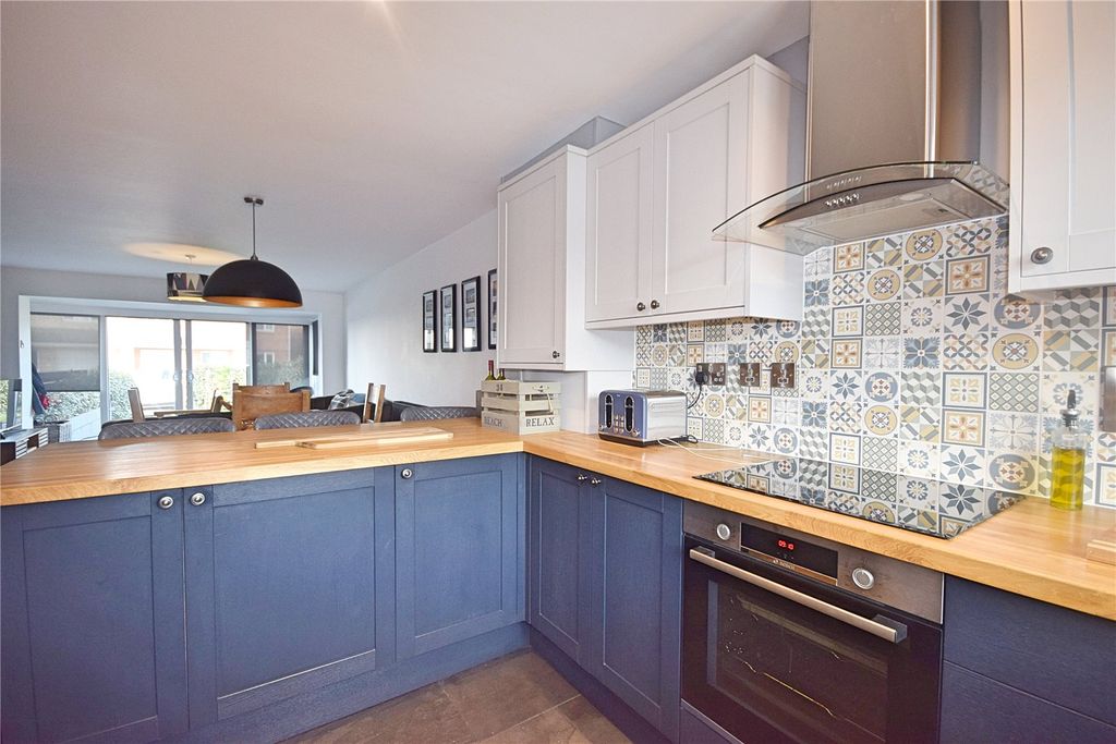 Property photo 3 of 13 Picture No. 05