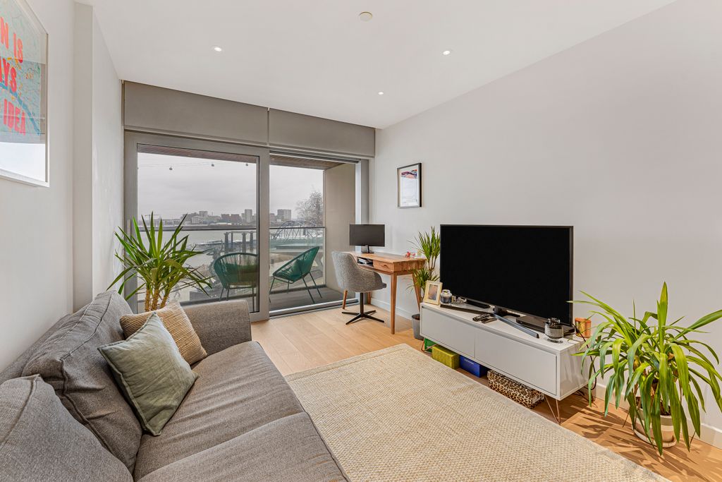 Property photo 2 of 16 2.Jpg