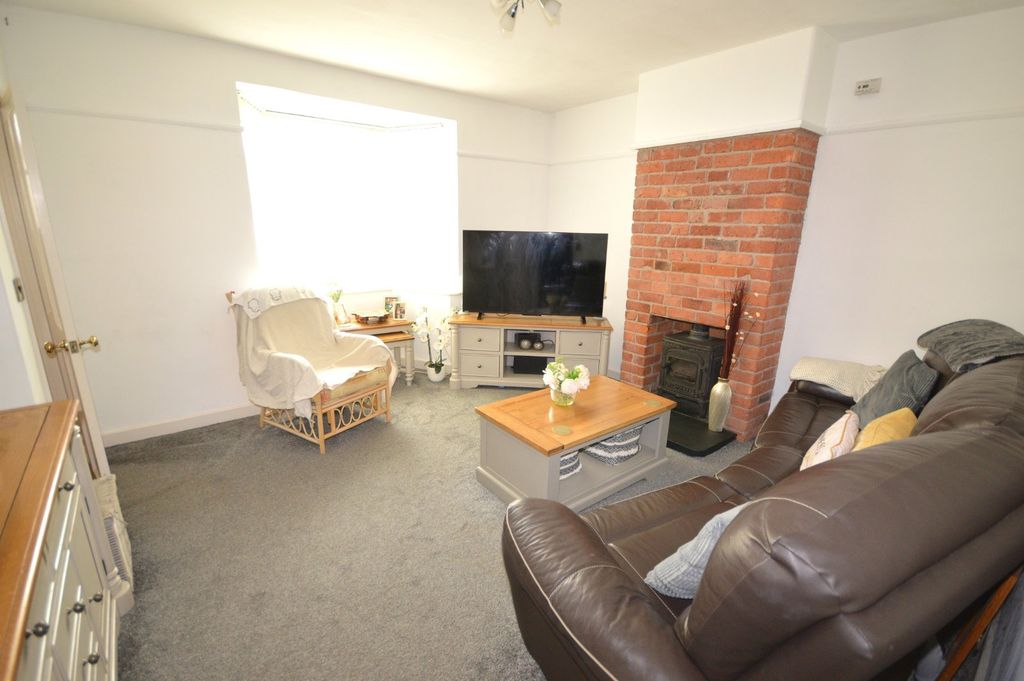Property photo 2 of 22 Picture No. 02